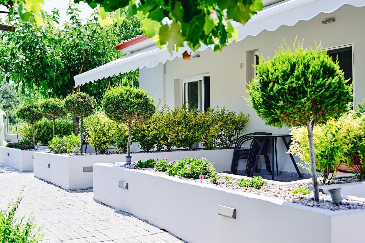 Evangelia'S Family House Ormos Panagias Exterior photo